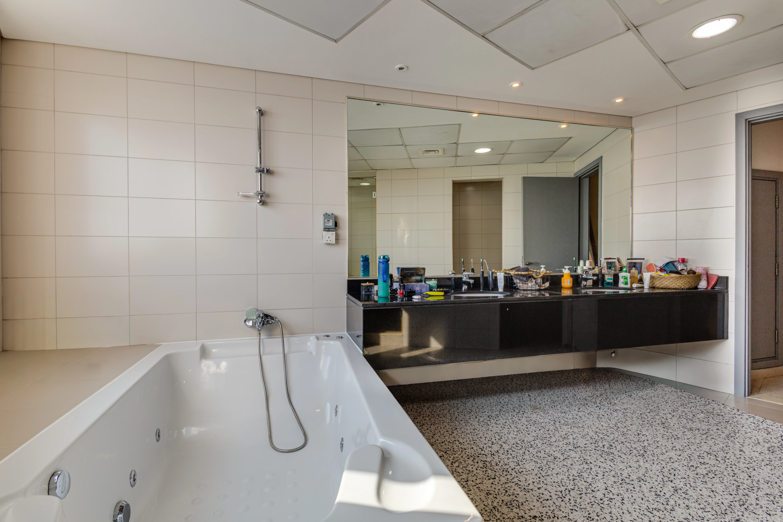 Dubai Jewel Tower (4 of 48)