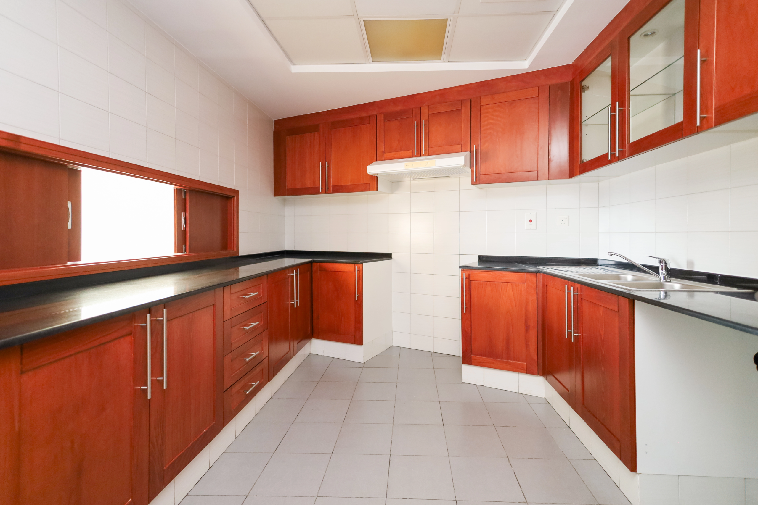 Dubai Jewel Tower- (4)